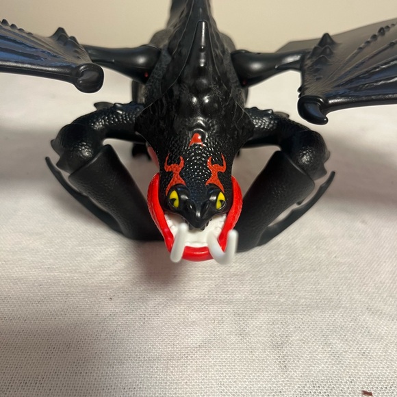 How To Train Your Dragon 3 Hidden World Deathgripper - Picture 9 of 10